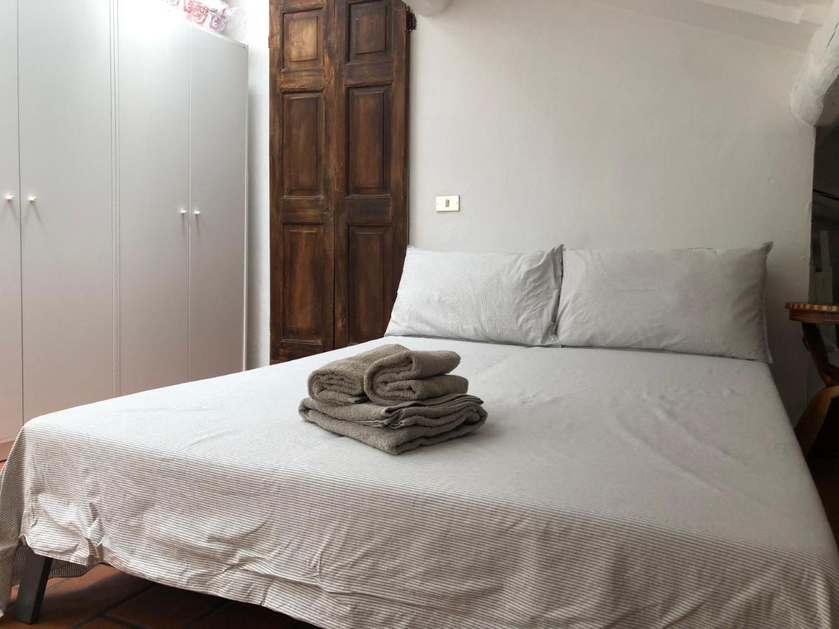 Il Tetto Fiorito Dell'Isola Apartment Milan Luaran gambar