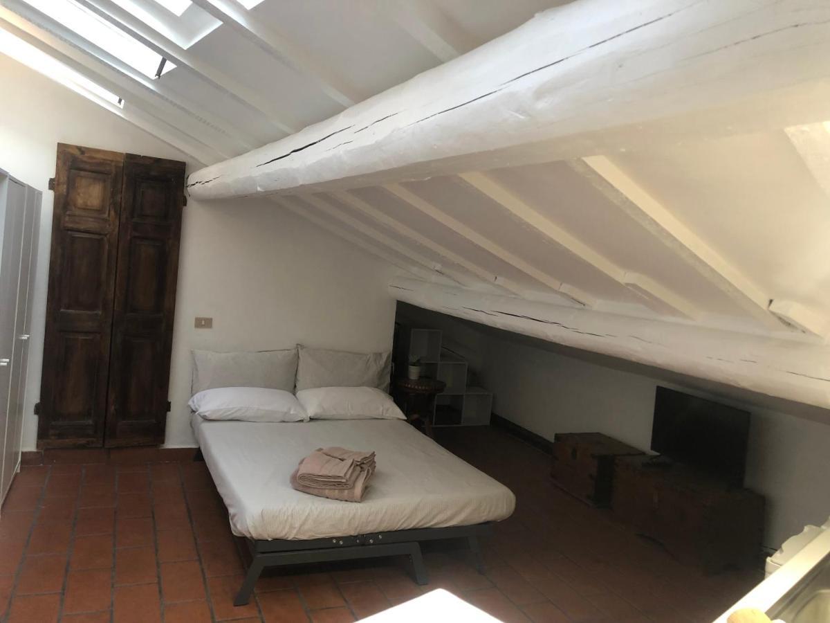 Il Tetto Fiorito Dell'Isola Apartment Milan Luaran gambar